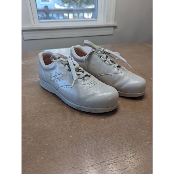 SAS Freetime Shoes women's size 7.5N cream Tripad Comfort‎ casual sneakers - Picture 1 of 8